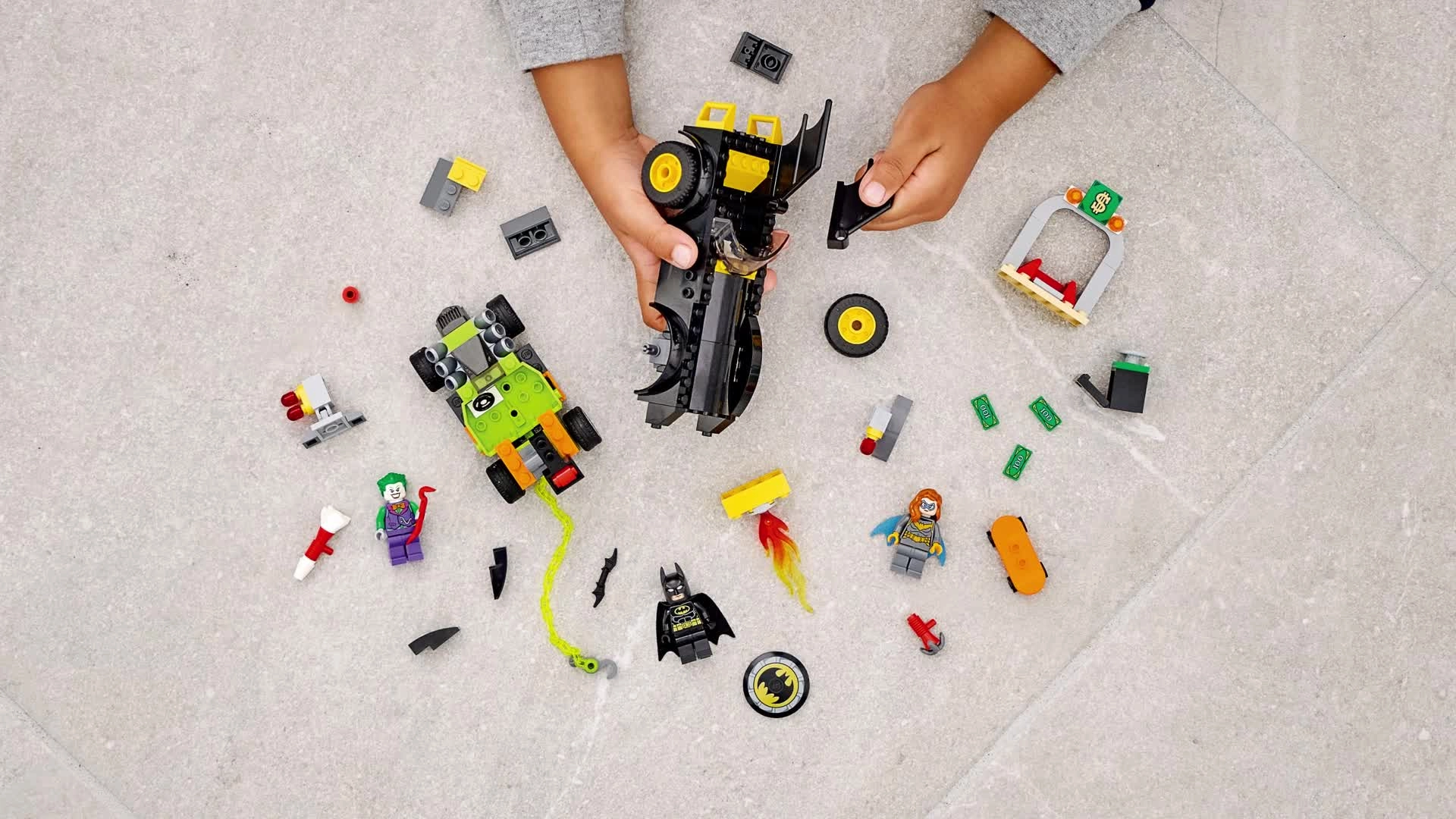 DC Batman vs. The Joker: Batmobile Chase (76180)