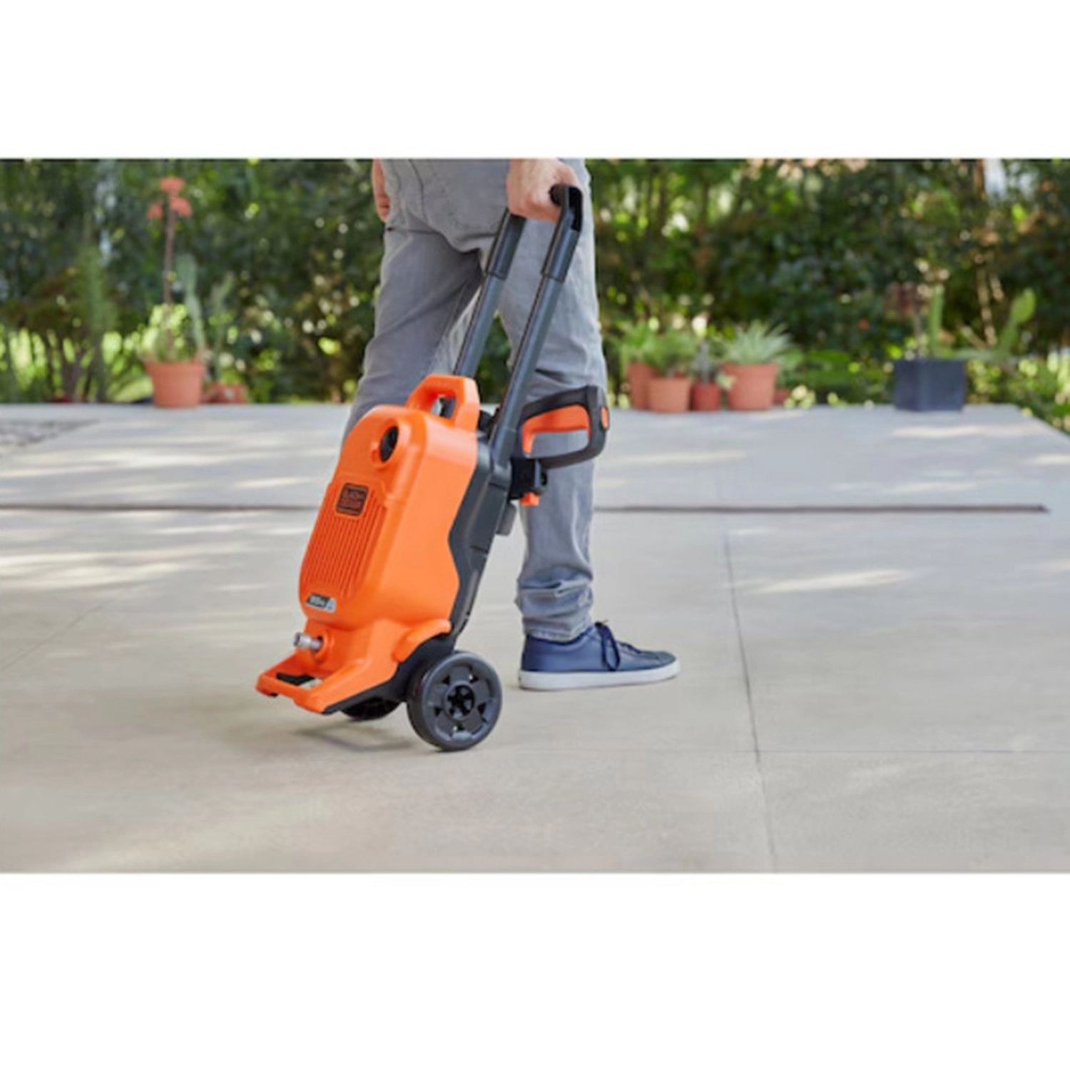 Pressure Washer - Hose reel