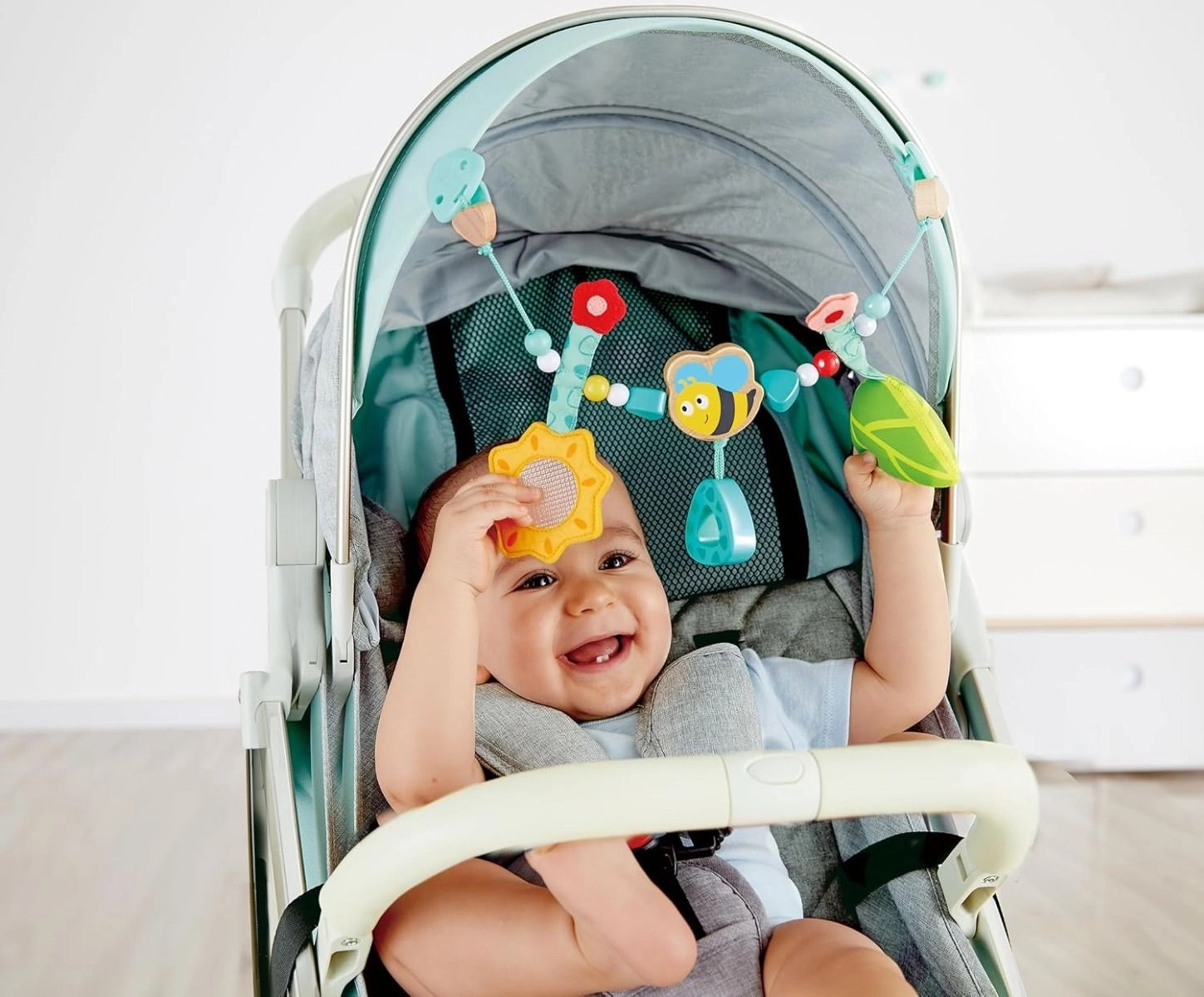 Bumblebee Pram Chain - 0 month(s)