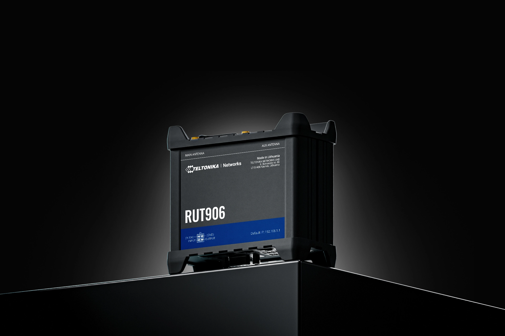 RUT906 - 4G LTE 802.11b/g/n