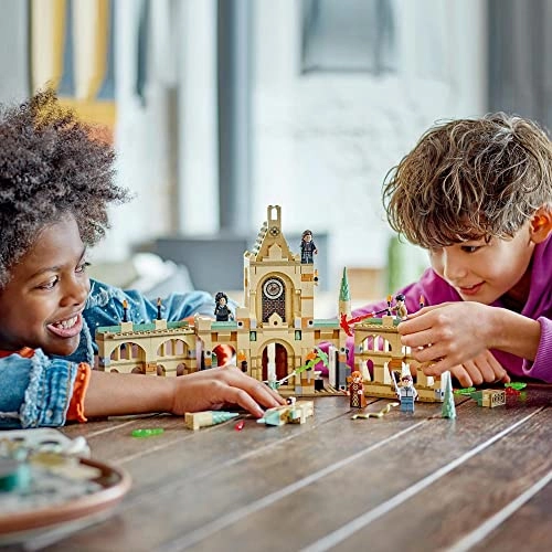 Harry Potter The Battle of Hogwarts (76415) - Castle with Minifigures