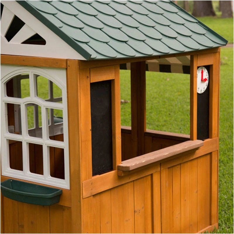 Garden View Playhouse - 100% cedar 135.38 x 137.92 x 145.8 cm