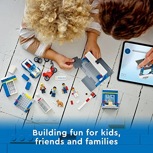 City Police Station Chase (60370) - 4+