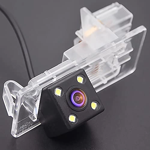 Rear View Reverse Backup Tracks Camera - 728 x 512