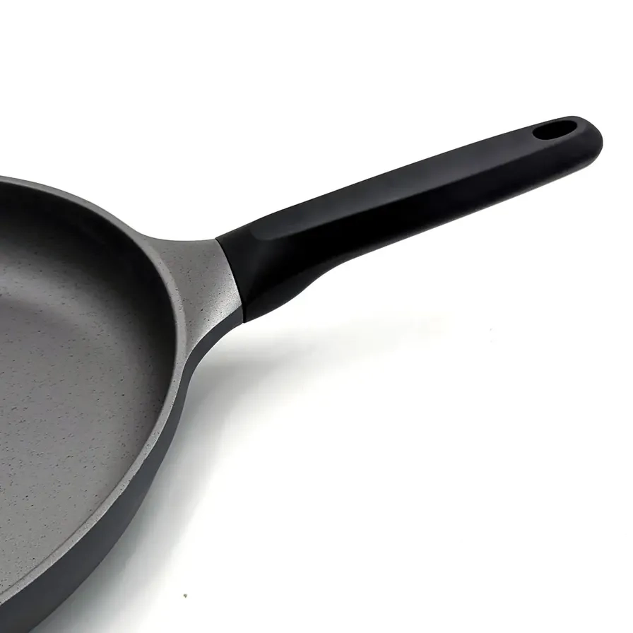 Essential Cast Aluminum Fry Pan - 24 cm Non-Stick