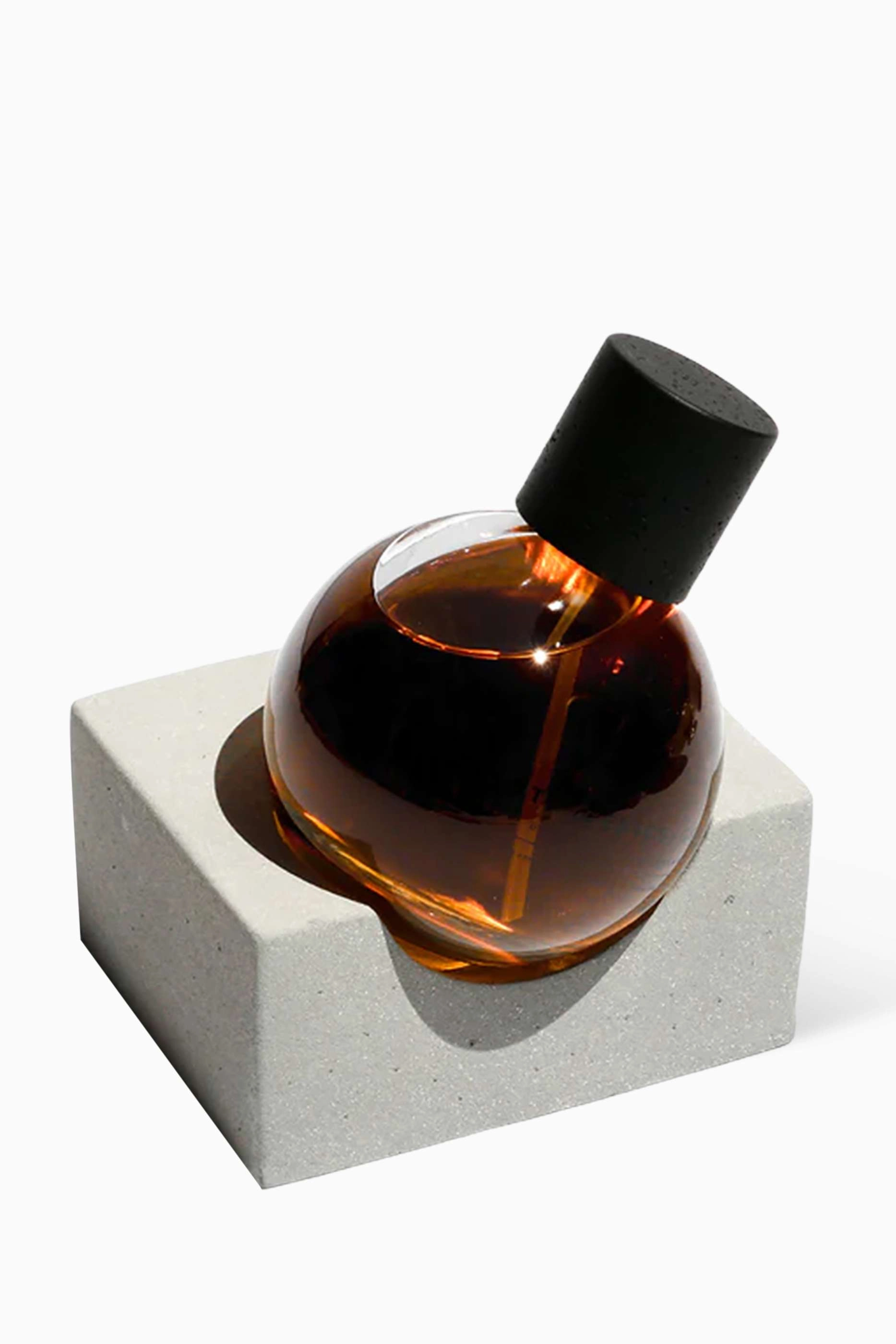 PHOTO / GENICS + CO Resin Extrait de Parfum - 100 milliliter