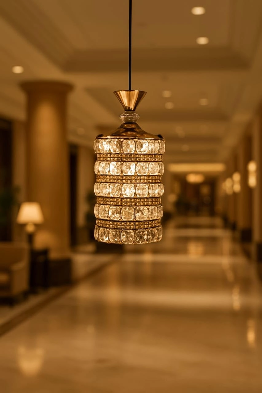 GAUVIK A 35 CRYSTAL HANGING