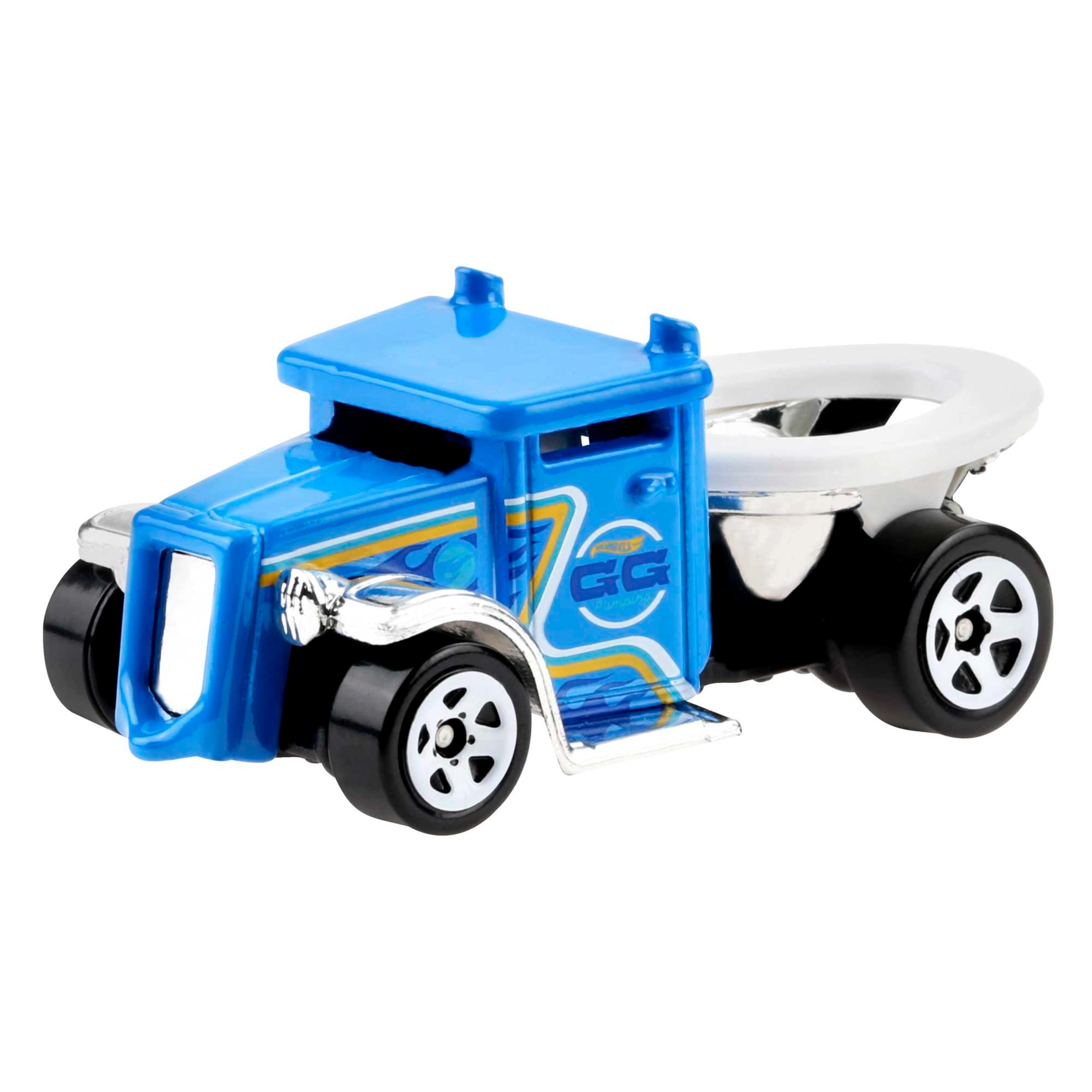 Basic Die-Cast Car - 1:64
