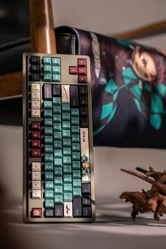 Demon Slayer Kimetsu No Yaiba Tanjiro PBT Dye Sub Keycaps - US Wired