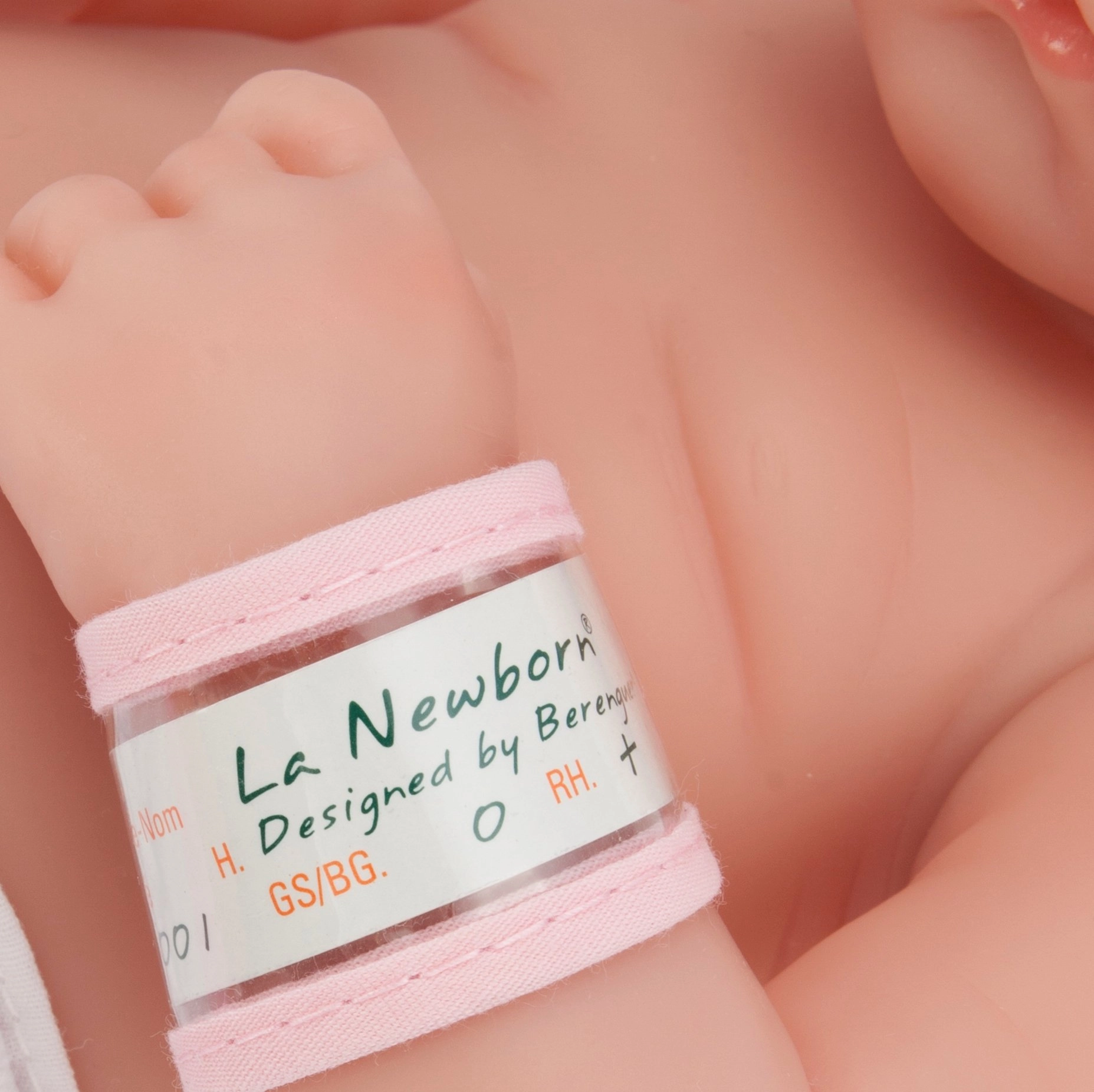 La Newborn - 14 inches Vinyl Real Girl Ages 2+