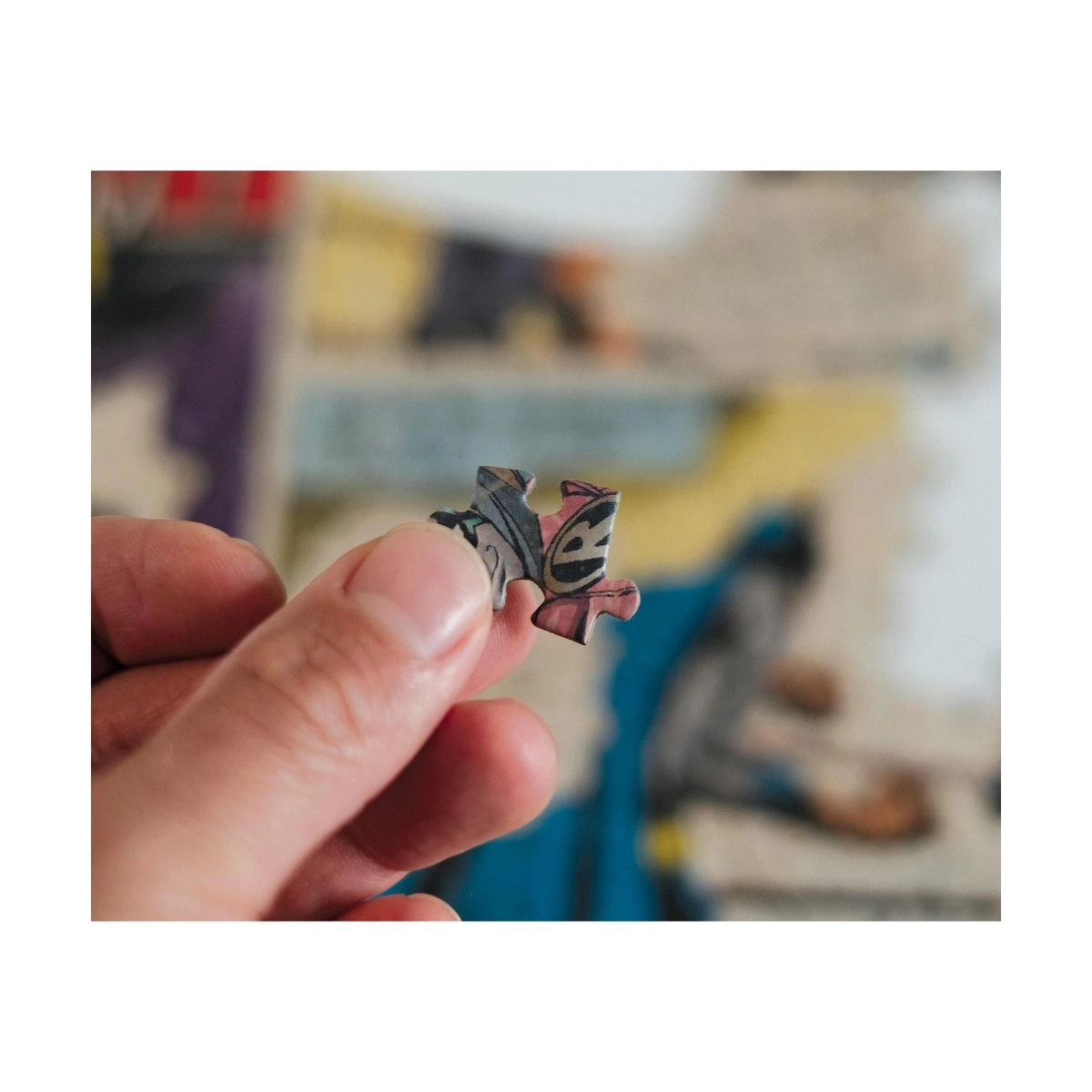 Batman Logo Puzzle - 750 pcs