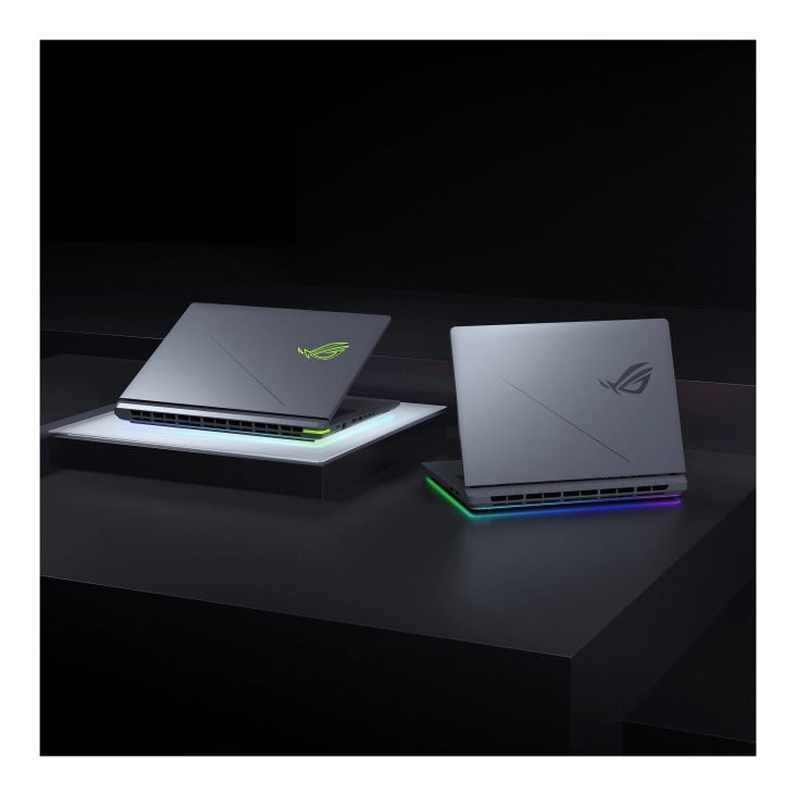 ROG Strix G16 - 16'' Ultra 9-275HX 64GB DDR5 2 TB SSD