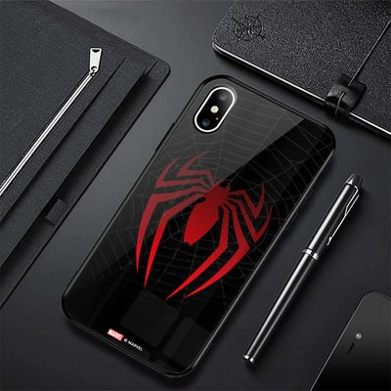 Spiderman red logo Back Case for iPhone Xs