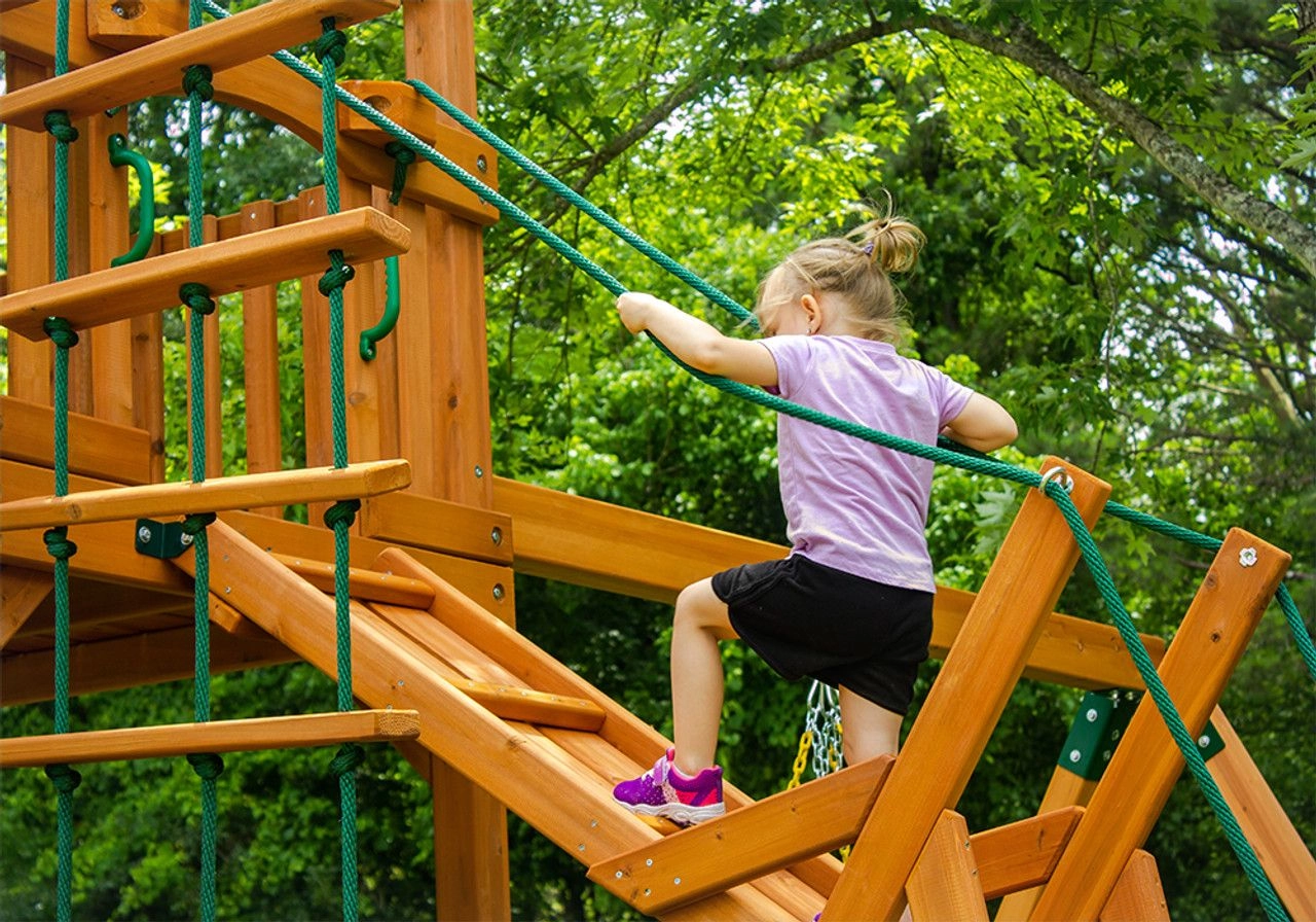 Cimmaron Pioneer Peak Treehouse Roof