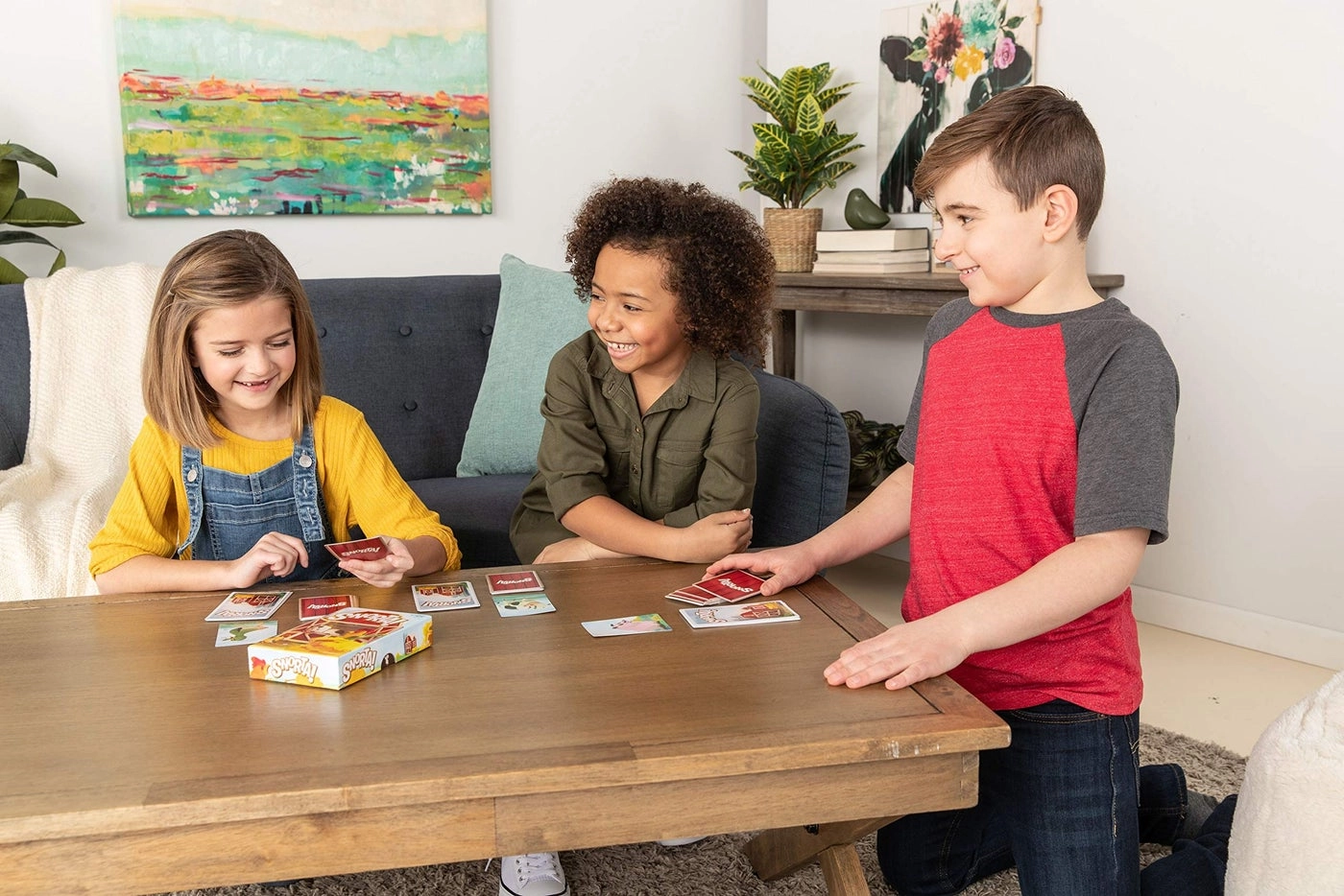 Playroom Snorta! - 96 animal cards 12 Jumbo animal cards Ages 6 and up