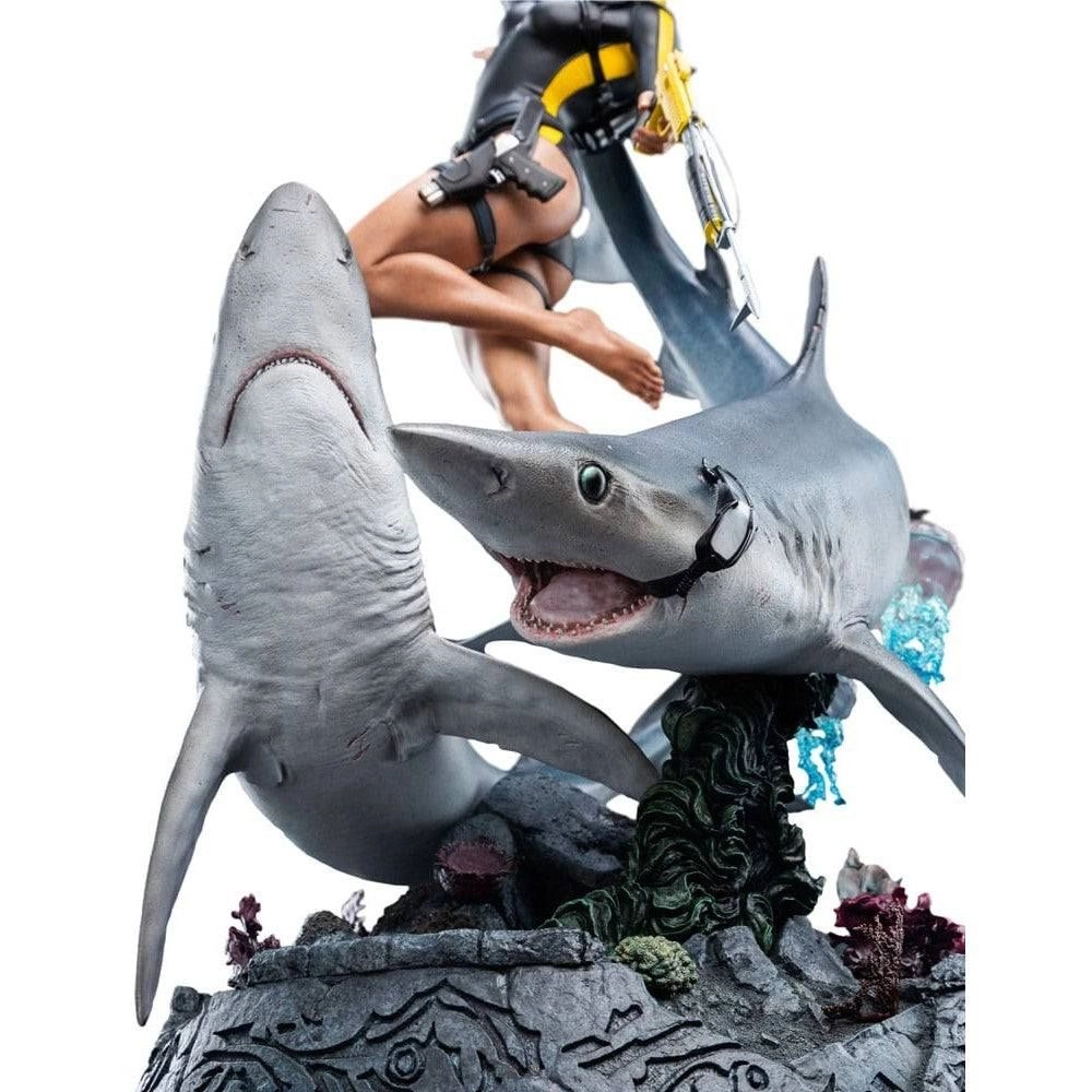 Lara Croft - Quest for Avalon - 1/4 Scale Polystone (74 cm)