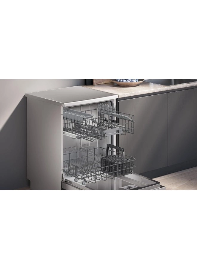 iQ100 SN216I00AM Freestanding