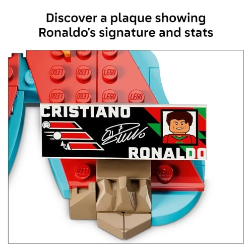 Cristiano Ronaldo – Football Highlights (43012) - 3D Display Model Collectible Minifigure
