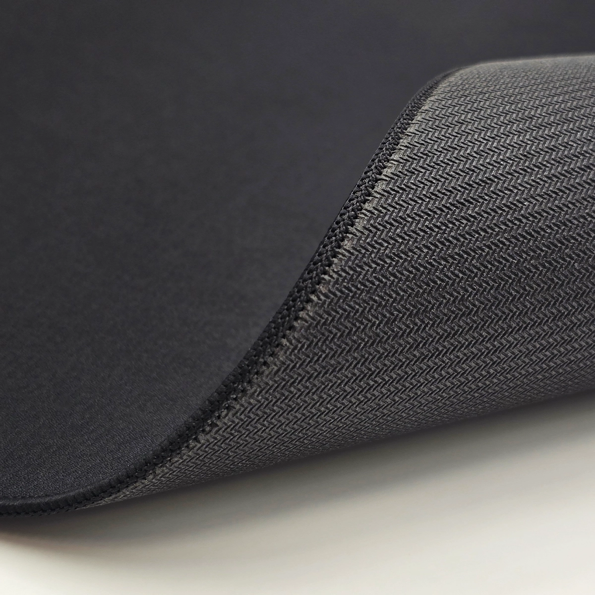 Control Desk Mat Gaming Mouse Pad - 42x42 cm