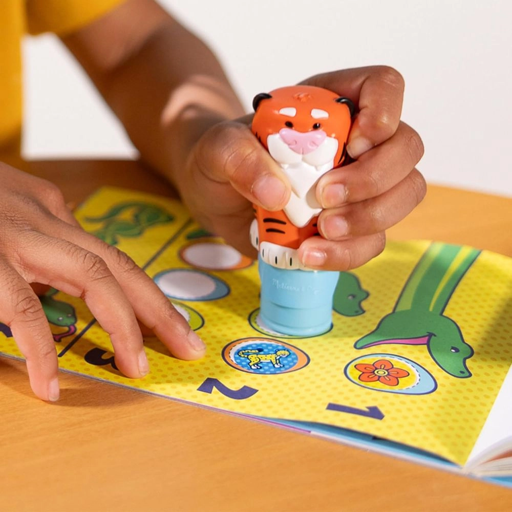 Sticker Wow! Stamper - Tiger + Mini Activity Pad - 24 pages