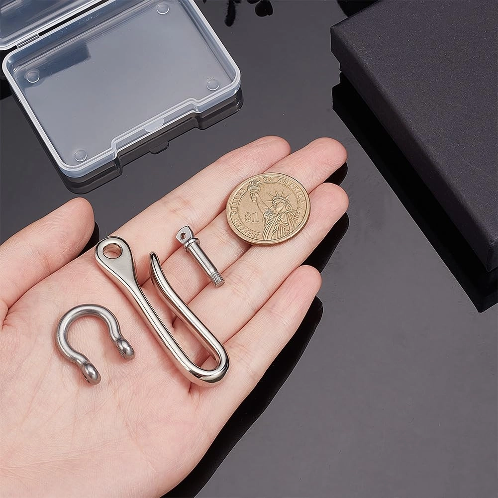 U-Shape Hook Keychain - Animal