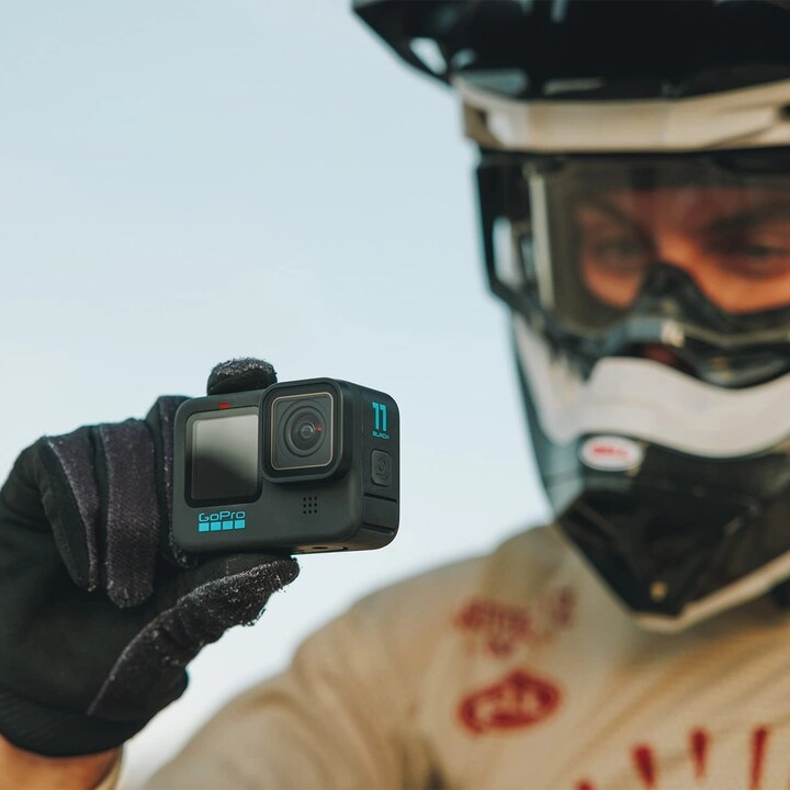 GoPro HERO11 Black Action Camera (CHDHX-111-RW)