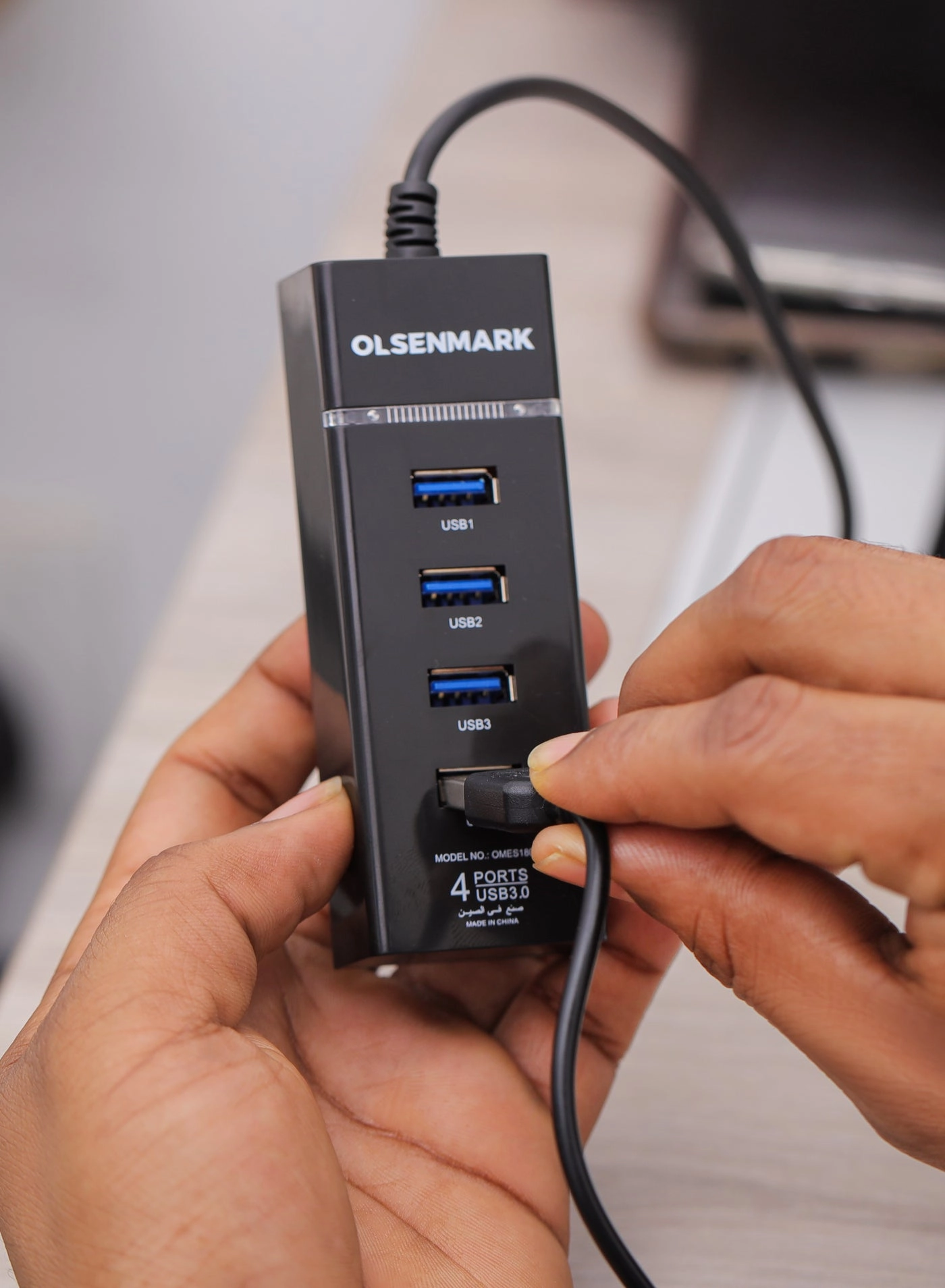 OMES1803 - 4 Ports USB 3.0 5Gbps