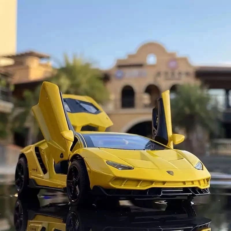 LAMBORGINI LP770 - 1:24 1pcs