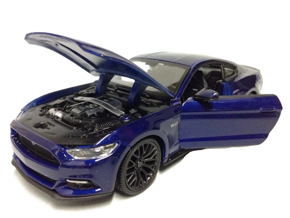 2015 Ford Mustang GT - 1:24 Diecast