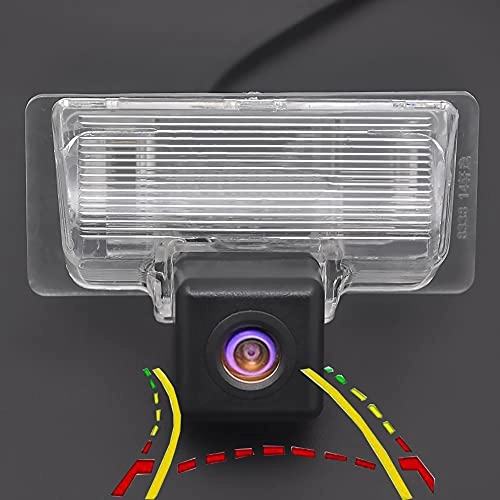 Rear View Reverse Backup Tracks Camera - 728 x 512