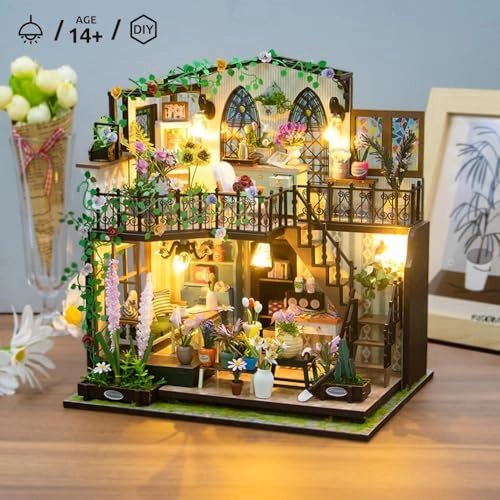 Flower House - Christmas