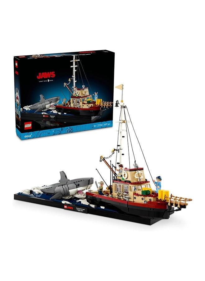 LEGO Technic Emirates Team New Zealand AC75 Yacht (42174)