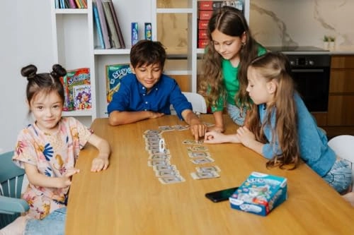 Spy Guy 2 - Card Game