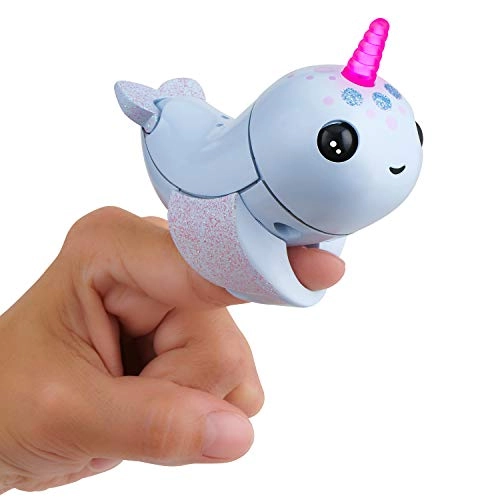 Fingerlings WowWee Narwhal Nori