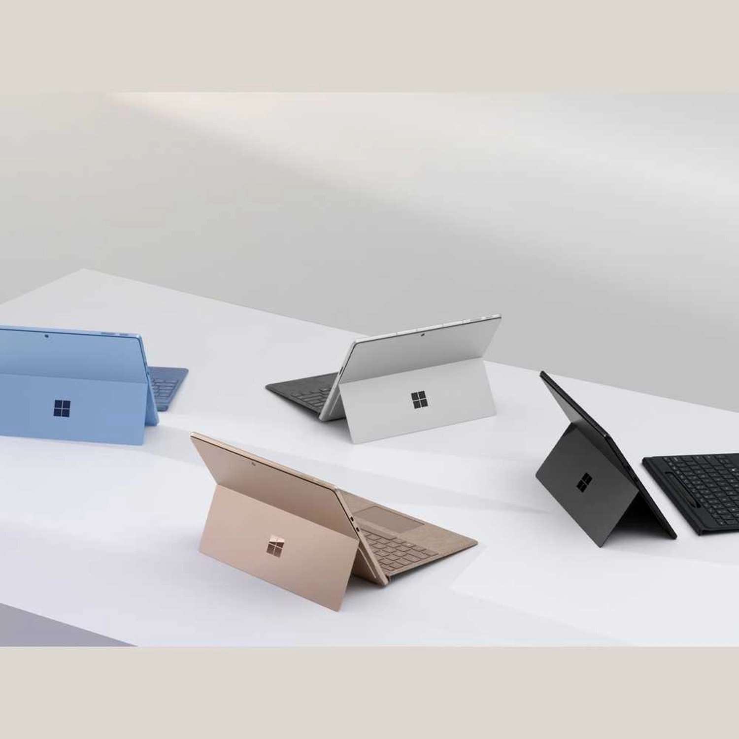 Surface Pro Copilot+ PC 11th Edition ZHX-00001 - 13'' X Plus 16GB DDR5 256GB SSD