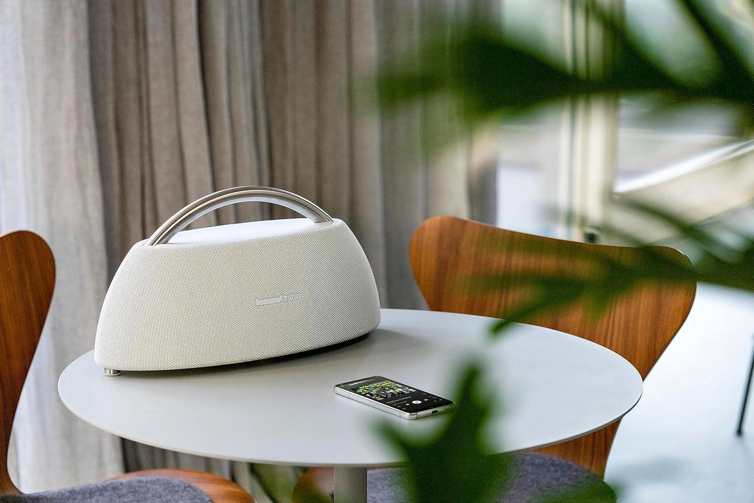 Go + Play 3 HKGOPLAY3GRYUK Portable Bluetooth speaker