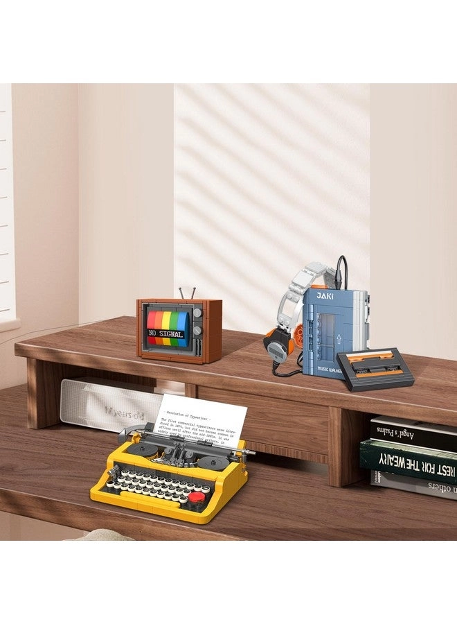 Typewriter Walkman Television Building Toys 20131 - 660 pcs