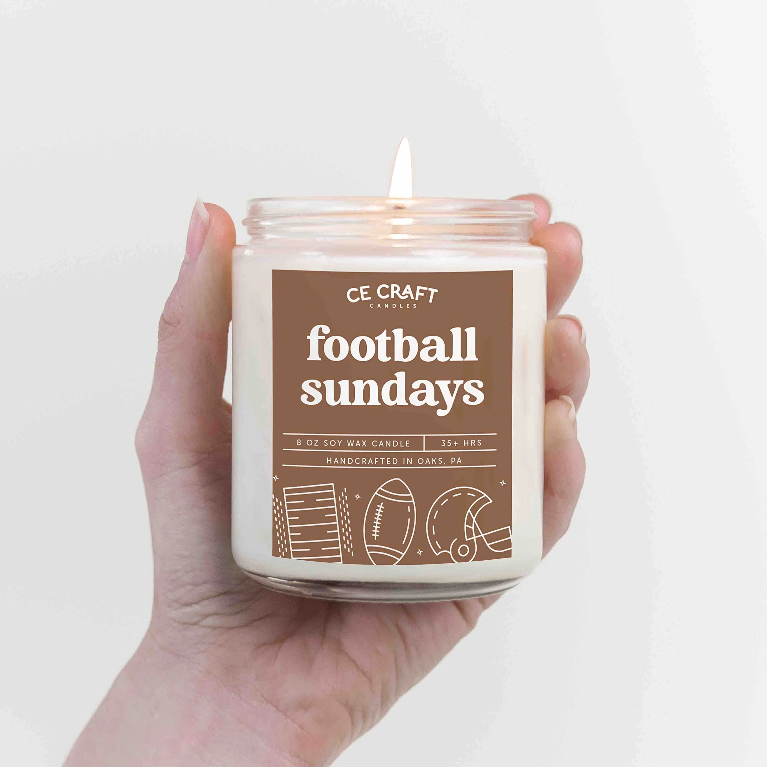 Smells Like a Packers Win Candle - Teakwood & Mahogany 1.0 Count