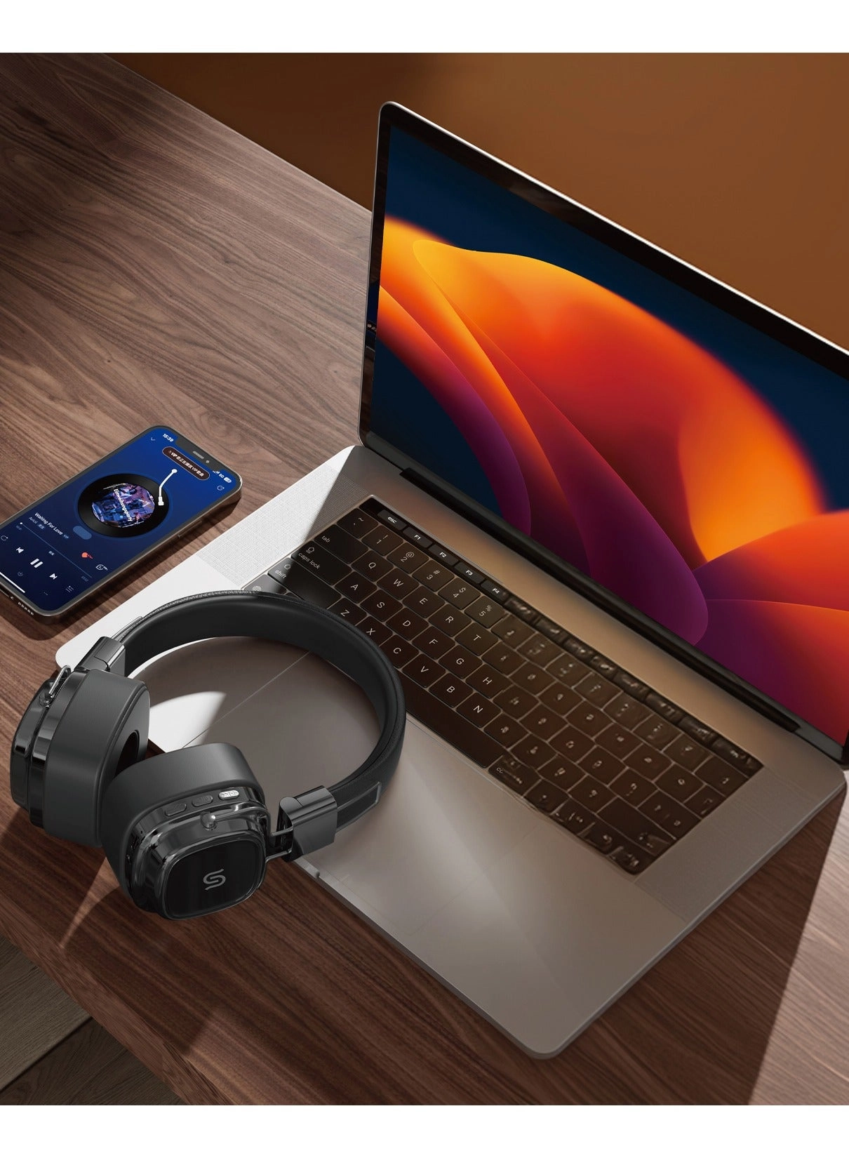 Soundtec Vintage Wireless Headphone