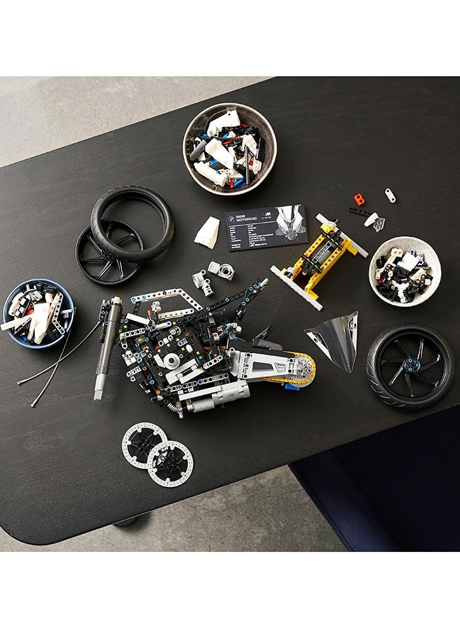 Technic BMW M 1000 RR (42130)
