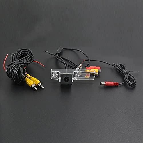 Rear View Reverse Backup Tracks Camera - 728 x 512