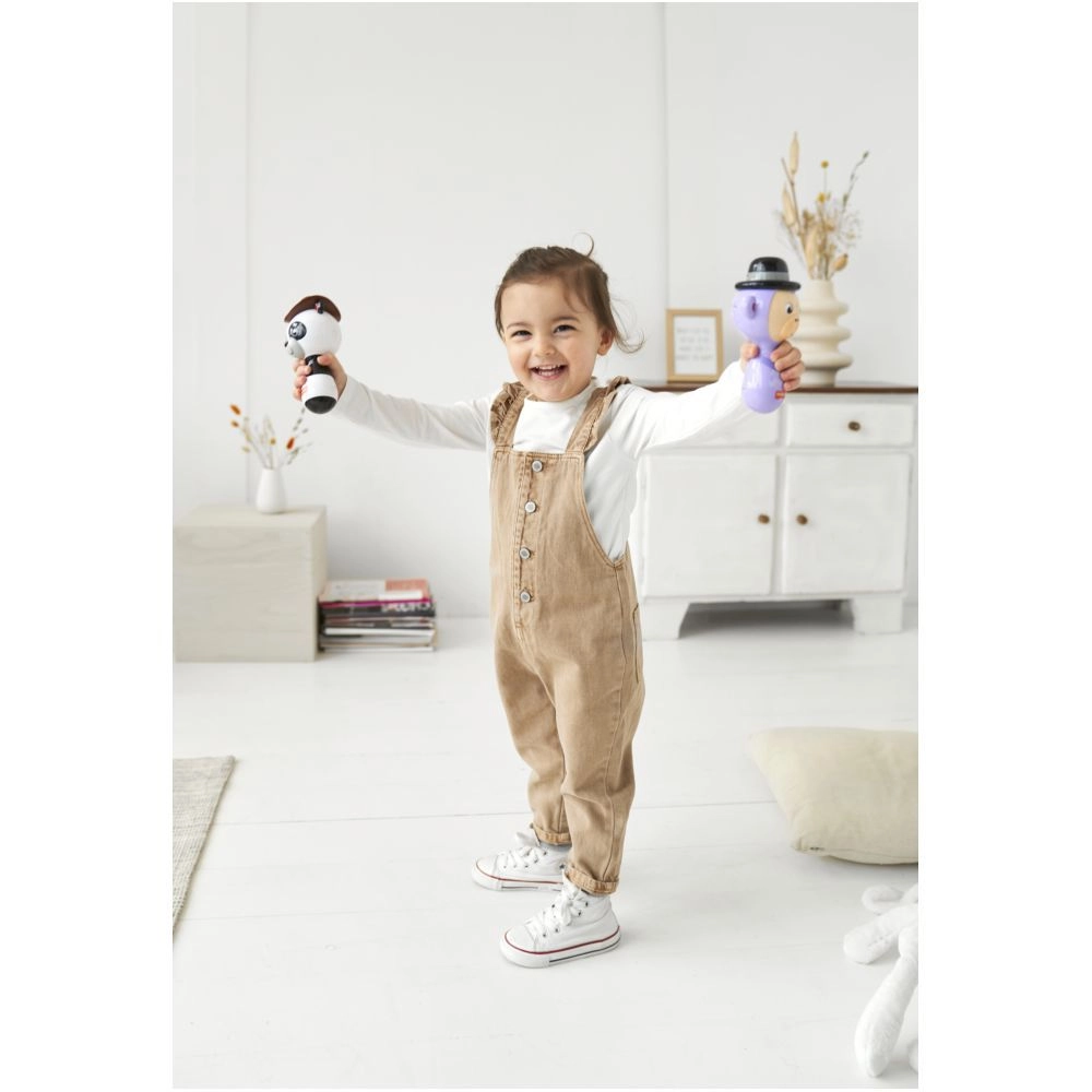 Shaking Maracas - 3 +