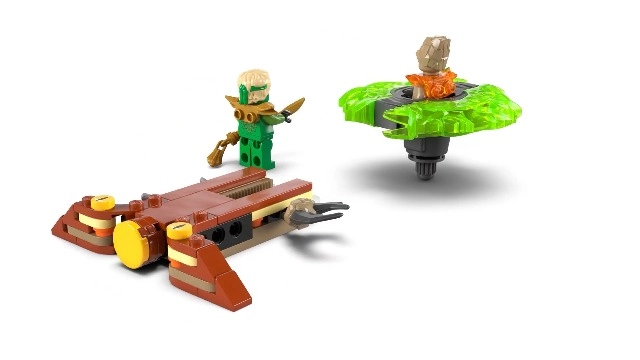 NINJAGO Lloyd vs. Earth Monster Spinner (71850)