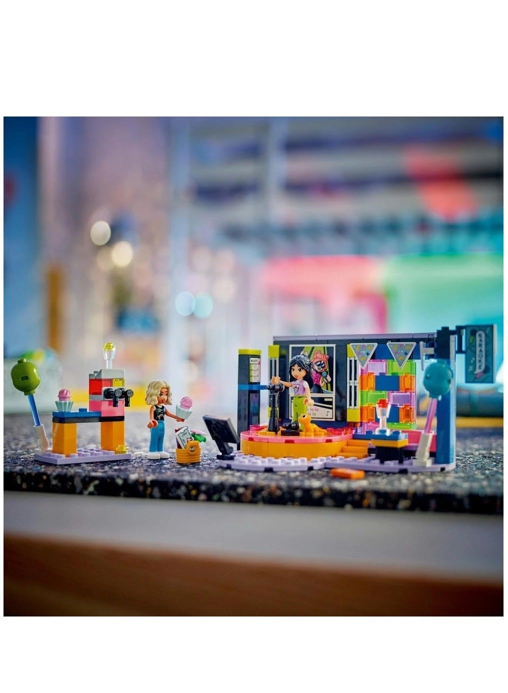 Friends Karaoke Music Party (42610) - Musical Toy 6 years and up