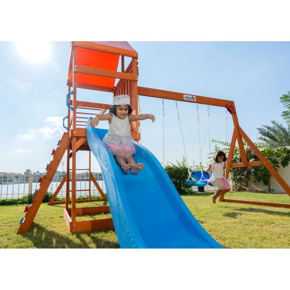 Olympia - Wooden 15.4' x 15.4' x 9.10'