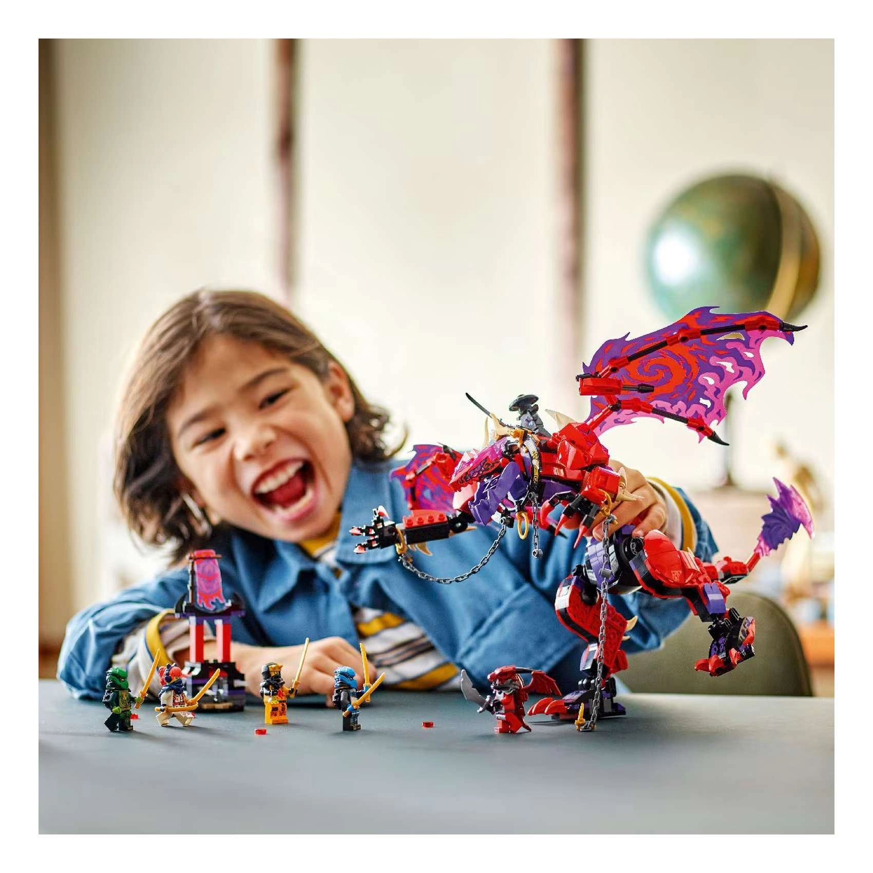 NINJAGO Thunderfang Dragon of Chaos (71832) - 6 Minifigures 668 Pieces