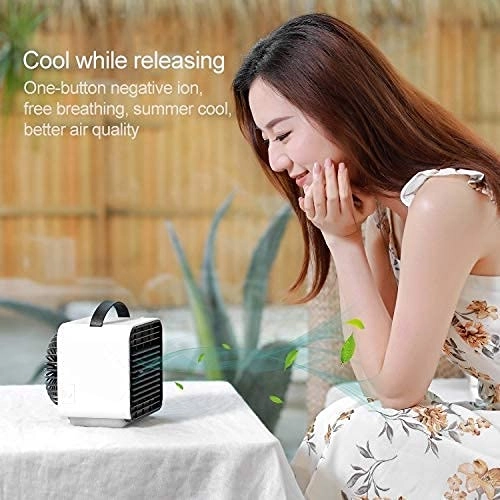 Portable Mini Silent Energy Saving Desktop Air Conditioner Fan Electric Air Cooler - 5W