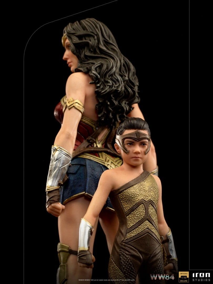 Wonder Woman & Young Diana - WW84