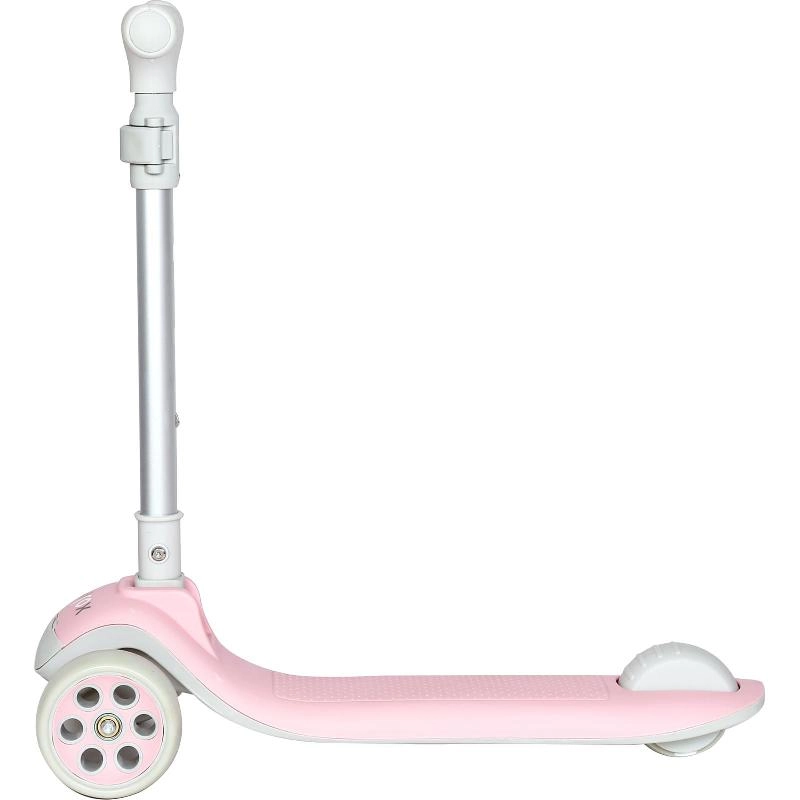 3-Wheel Kick Scooter - 4.5" Front and 3" Rear Flashing Wheels