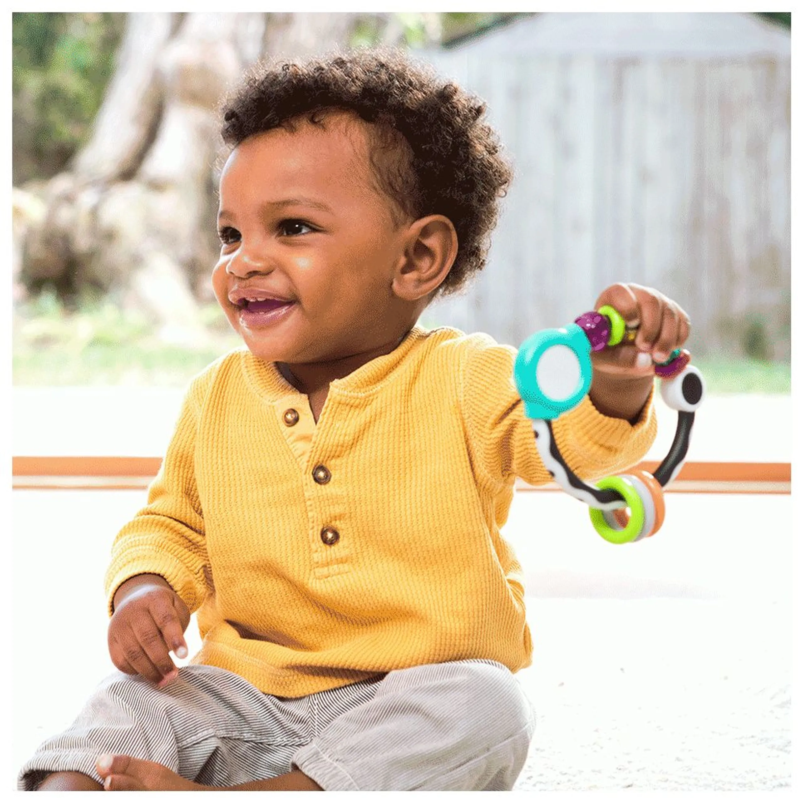 Shake & Spin Rattling Ring - 0 month & above